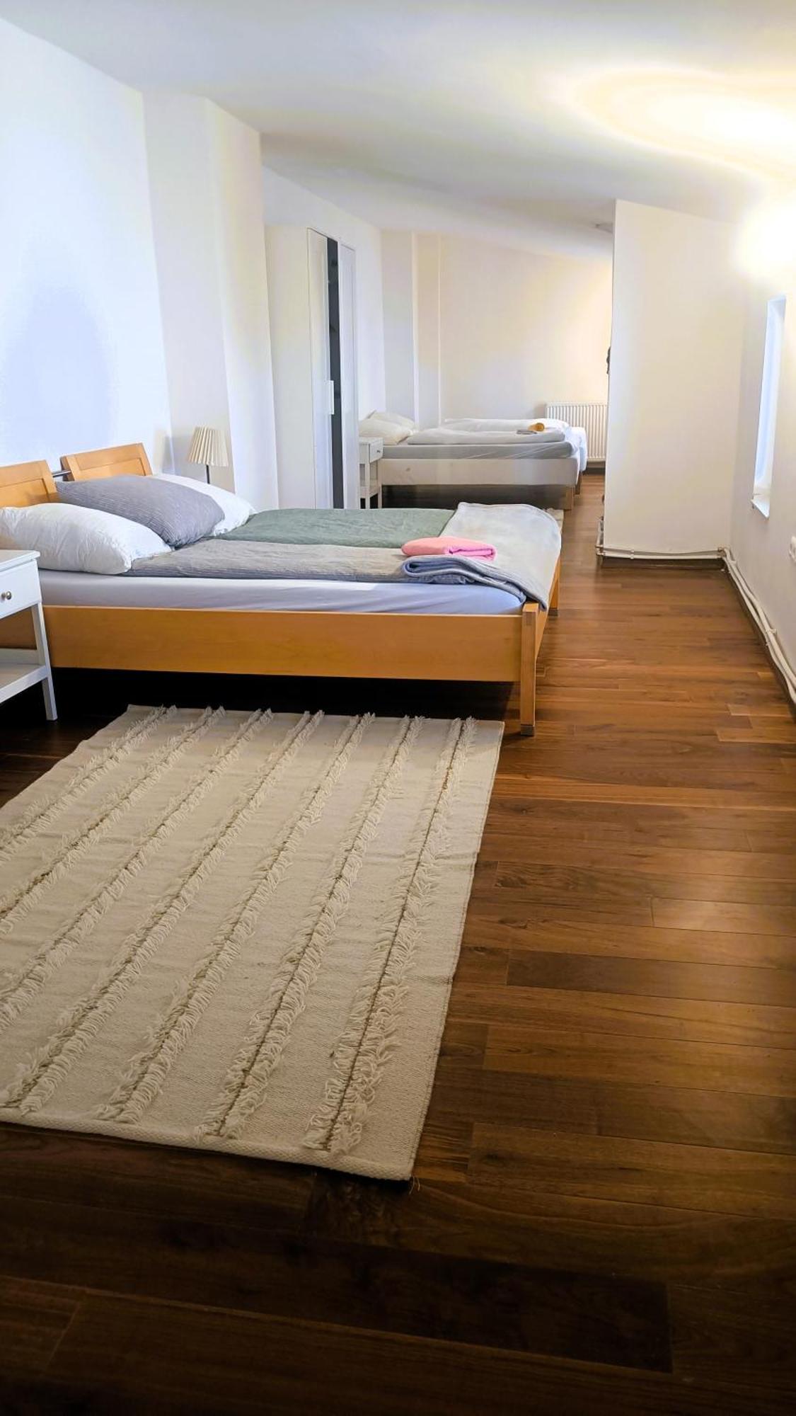 Townhouse Citycenter Klagenfurt am Woerthersee Kültér fotó
